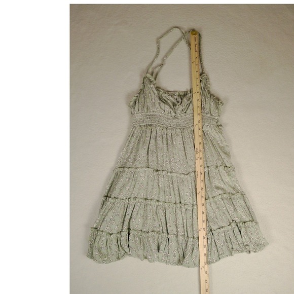 NWOT SHEIN Womens Smocked Waist Floral Tiered Mini Dress Sage Green Size Medium - Picture 9 of 9